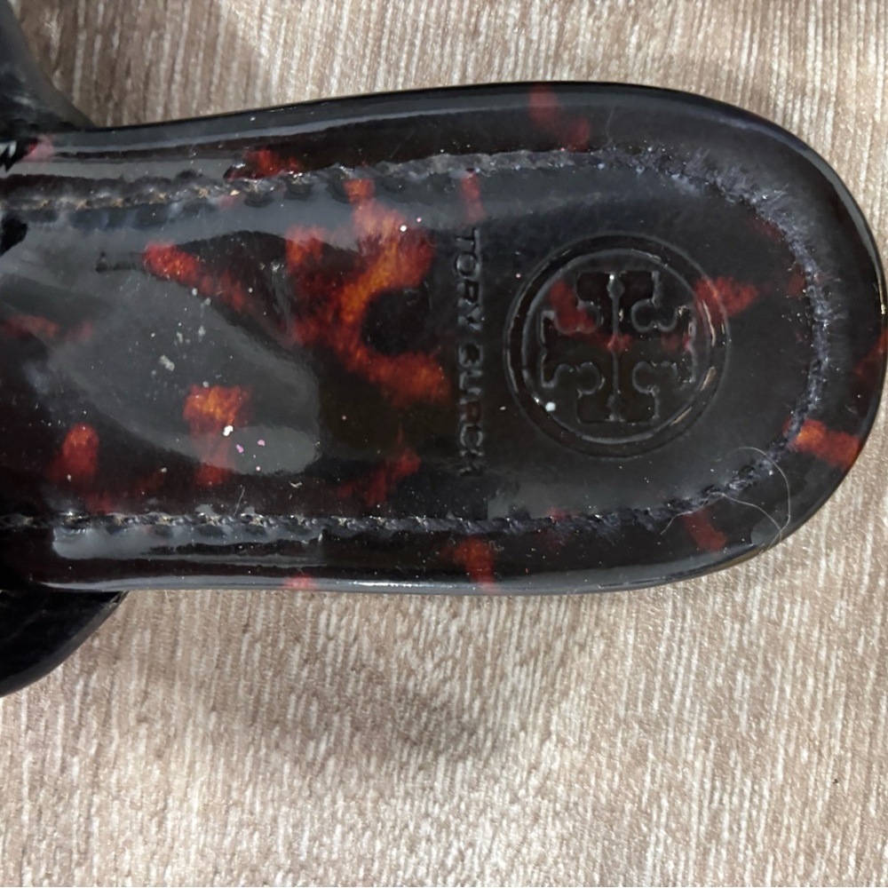 Tory Burch Women's Tortoiseshell Sandals - Picture 6 of 6